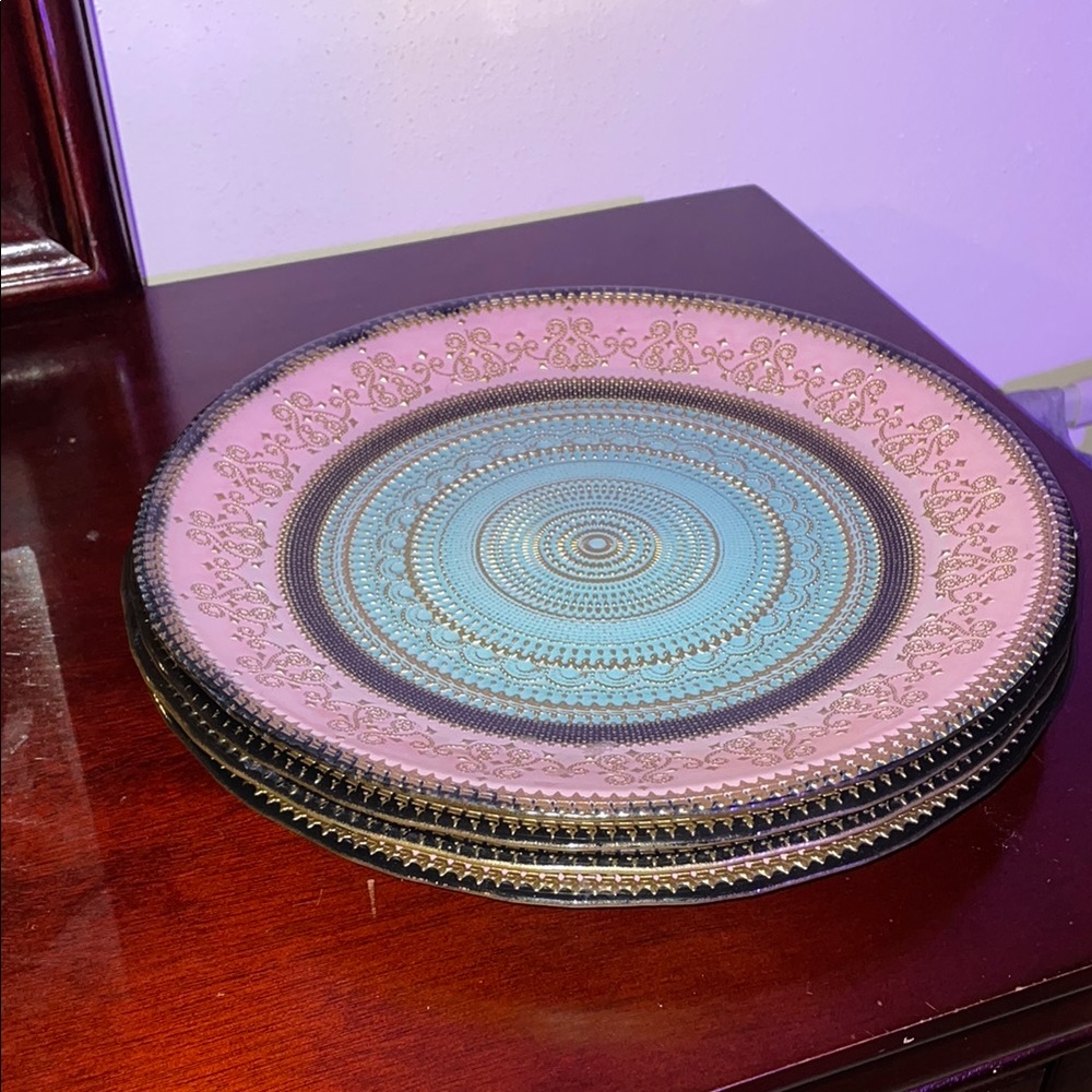 Elegant Pink and Blue Decorative Plates